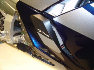 Sturzpads für Yamaha FJR 1300 Crash Pad's / Slide Protector / New Design-Version 